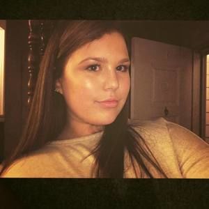 Meet your Posher, Olivia